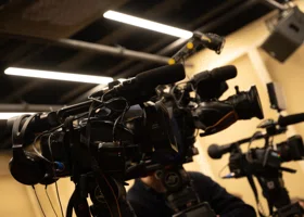 Скончался российский кинорежиссер и актер Олег Урюмцев