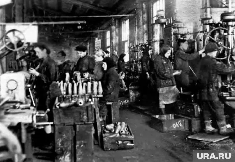В годы войны златоустовцы открыли в городе трудовой фронт