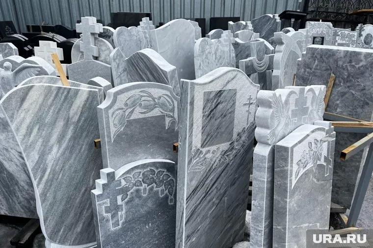 Чиновники создадут похоронную службу в Звериноголовском округе