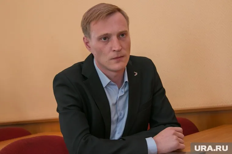 Константин Пчаков уже предлагал перекрывать неплательщикам канализацию