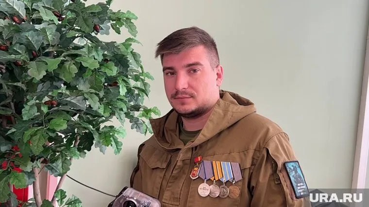 Алексей Рожков продолжает работу со школьниками и педагогами Челябинска