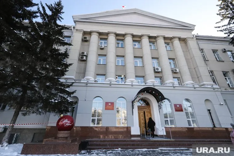 В правительстве Курганской области продолжаются отставки чиновников