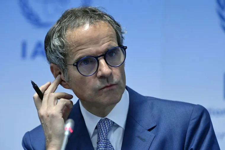 Гросси находится под круглосуточной охраной