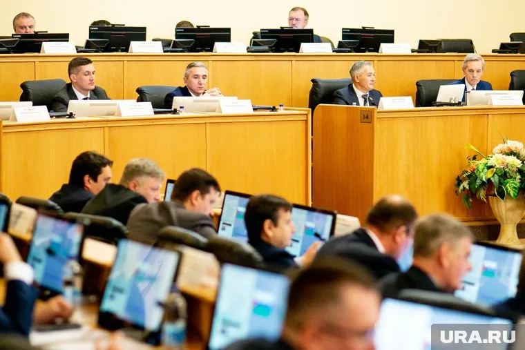 Совет Тюменской облдумы утвердил документ о расходах на пиар деятельности депутатов в 2024 году
