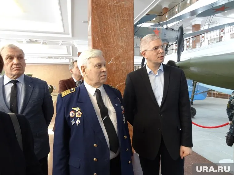 Владимир Шарпатов получил знак почетного гражданина Тюменской области