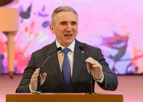 Моор поздравил жителей Тюмени с Днем города