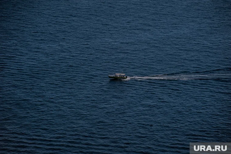 Власти рекомендуют жителям воздержаться от пребывания в прибрежной полосе