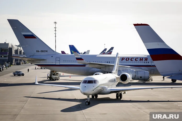 Болгария может пропустить самолет Путина через свою территорию