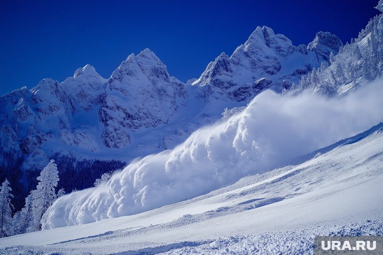 Лавина накрыла геологов на Камчатке: что известно, какая обстановка на месте ЧП сейчас