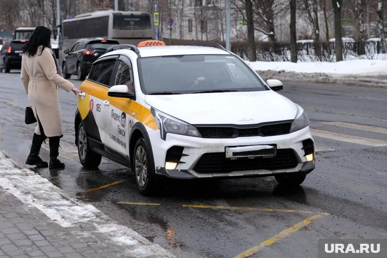 В ЯНАО растет поток пассажиров на частном транспорте