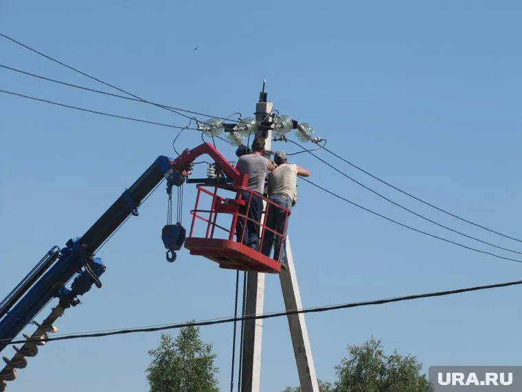 Авария на электросетях оставила без света часть Чебаркуля