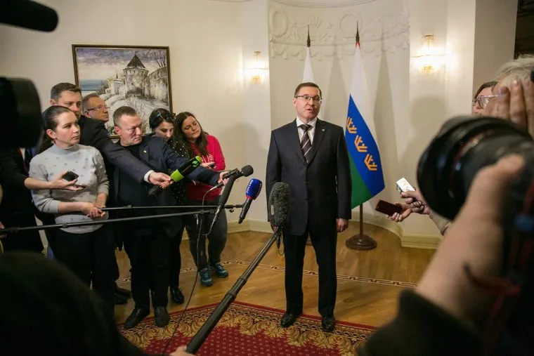 Брифинг по случаю нового назначения Якушева Владимира на пост министра строительства и жилищно коммунального хозяйства. Тюмень, якушев владимир