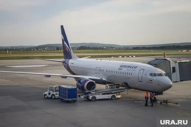 Выполнять авиарейсы из Перми в Барселону планировалось на воздушных судах Boing-737-800 (архивное фото)