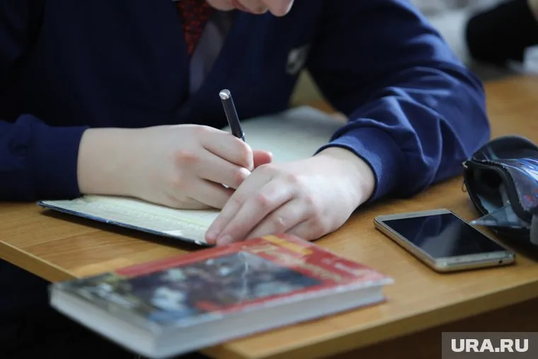 Родкомитет предложил семье ученика юридическую помощь