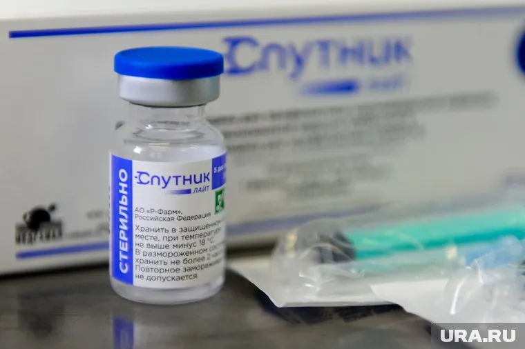 Замгубернатора Павел Креков заверил, что дефицита вакцины в Свердловской области не будет