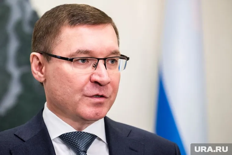 Владимир Якушев акцентировал внимание регионов на лесных пожарах