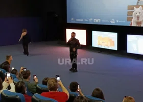 В ТЦ Екатеринбурга заметили суперзвезду: что она там делала