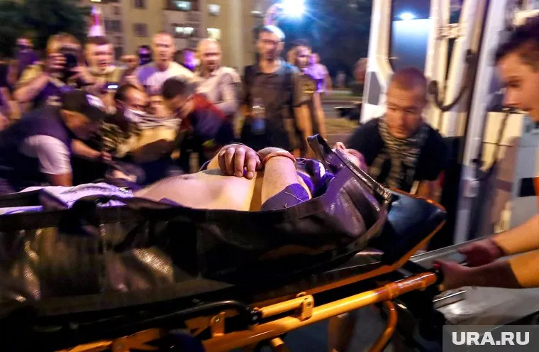 Обычно на этом месте — веселый мем, но сегодня — фото из Белоруссии. Пусть между Курганом и Минском расстояние более 2,5 тыс. километров, но ментально белорусы — наши братья, и мы не можем оставаться в стороне от происходящего беспредела в их стране