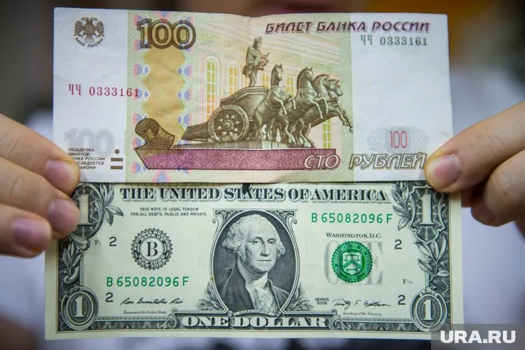 За последние недели доллар к рублю вырос уже на 18%