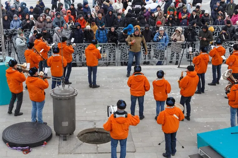 Закладка капсулы времени в Историческом сквере. Екатеринбург