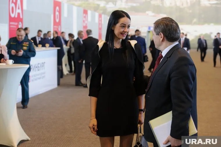 Глацких повезло — она остается во власти