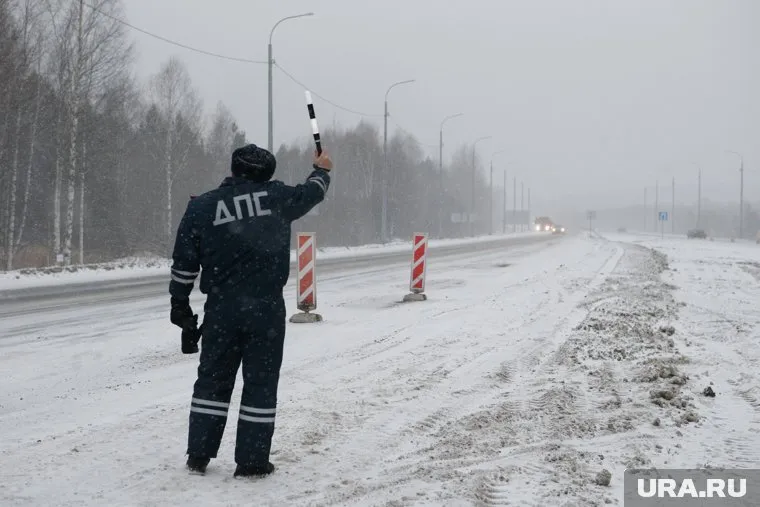 Из-за плохой погоды на челябинские трассы лучше не выезжать