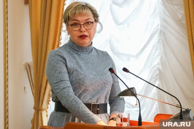 Наталья Бобкова ответила на вопрос по конфликту с преподавателями Звериноголовской школы