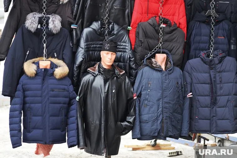 Средняя стоимость одежды из осенне-зимней коллекции снизилась на 2%