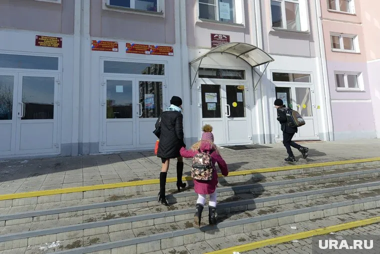 Выборы не повлияют на начало занятий в российских школах