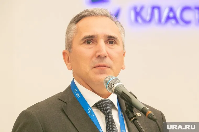Александр Моор помог семьям погибших участников спецоперации