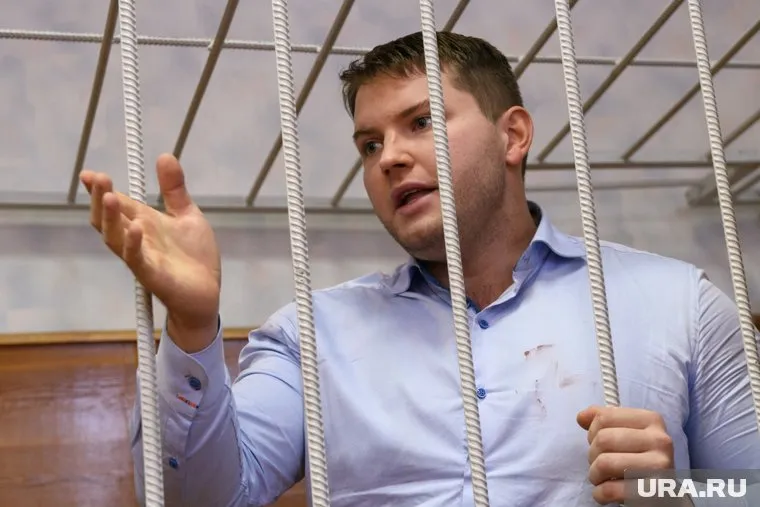 Александр Устинов выступил в суде по видеосвязи