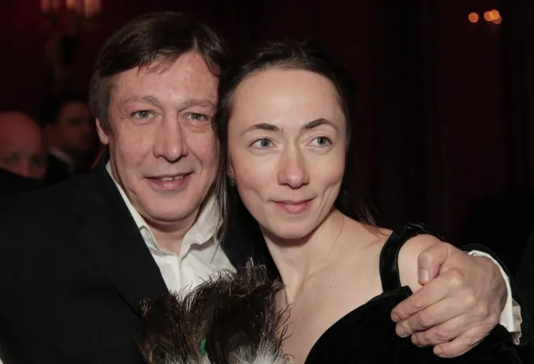 Ефремов и Кругликова развелись после 23 лет совместной жизни