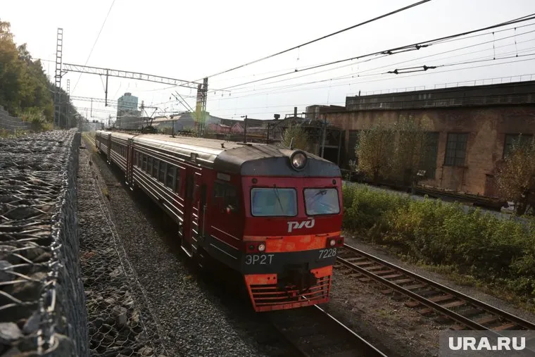 Девушка родила в туалете электрички и избавилась от ребенка