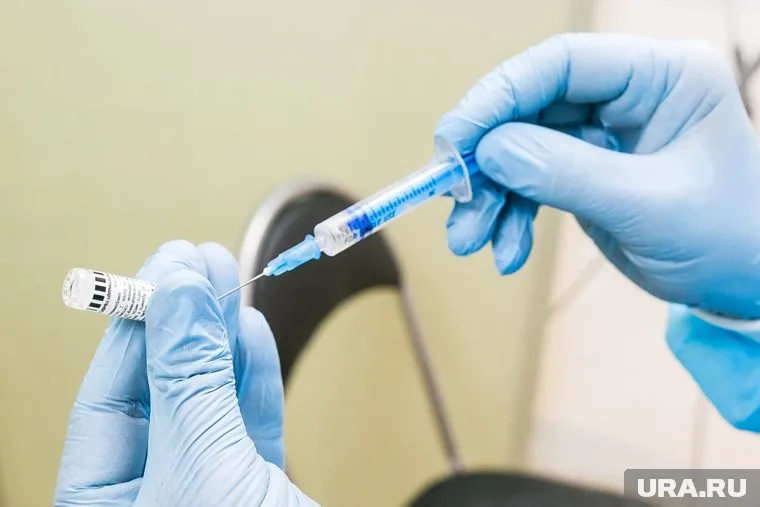 Несмотря на хорошие результаты исследований, вакцина нуждается в доработке, заявил Сергей Чемезов