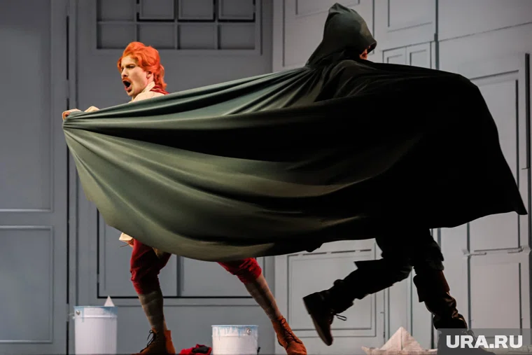 Премьерные показы "Севильского цирюльника" пройдут с 10 по 12 октября