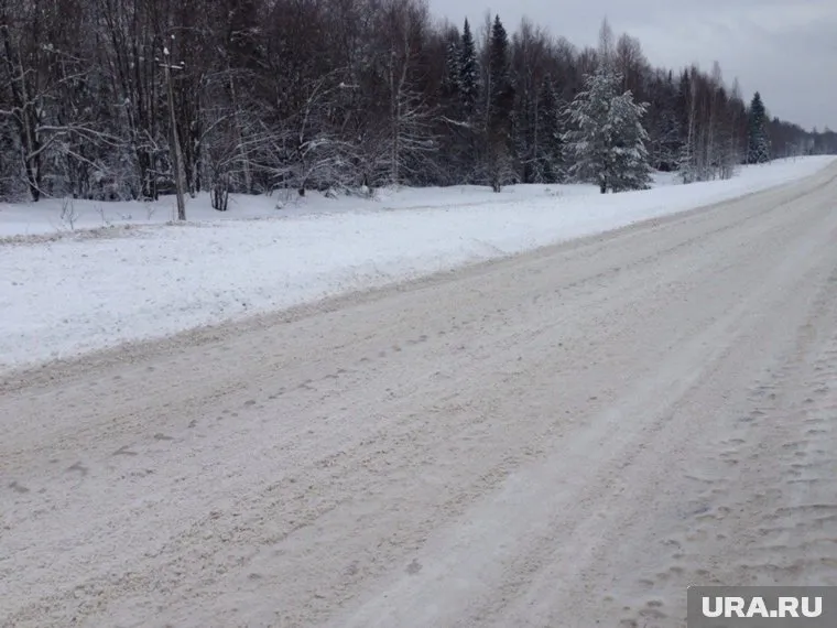 Жительница Чусового выложила фото трассы, которая ее возмутила
