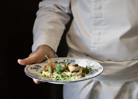 Семь любимых ресторанов свердловских политиков в Екатеринбурге