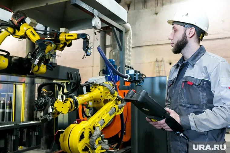 Рынок придет к сокращению рабочей недели за счет новых технологий