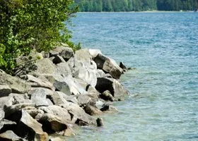 Озеро Тургояк в Челябинской области стало плохо пахнуть