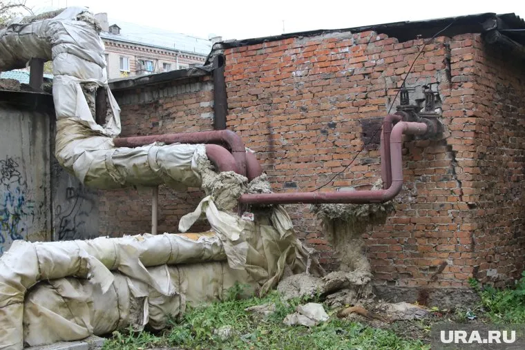 Энергетики латают дыры в проржавевшей коммунальной системе Кургана. Но без поддержки властей им не справиться