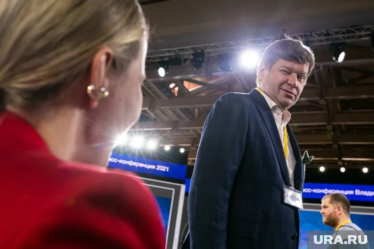 Губерниев, как и Ургант, не сможет провести «Ночь музыки»