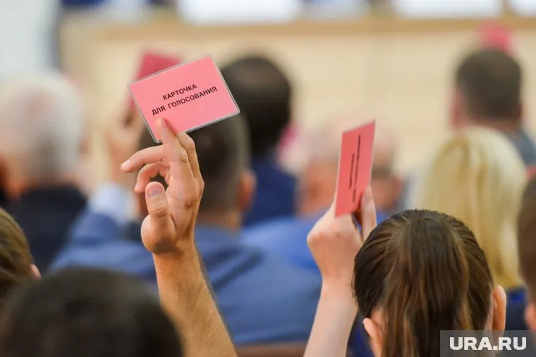 Коркинские депутаты выбрали спикером представляющего «ЕР» Николая Швеца