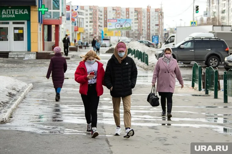 В некоторых регионах россиянам разрешат выходить на прогулки