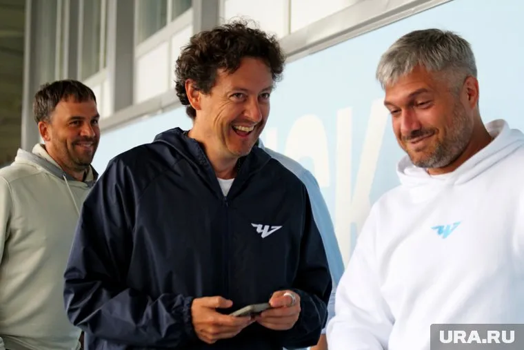 В седьмом сезоне шоу «Ты супер» Стас Ярушин был группой поддержки 16-летней Кристины Старостиной из Беларуси