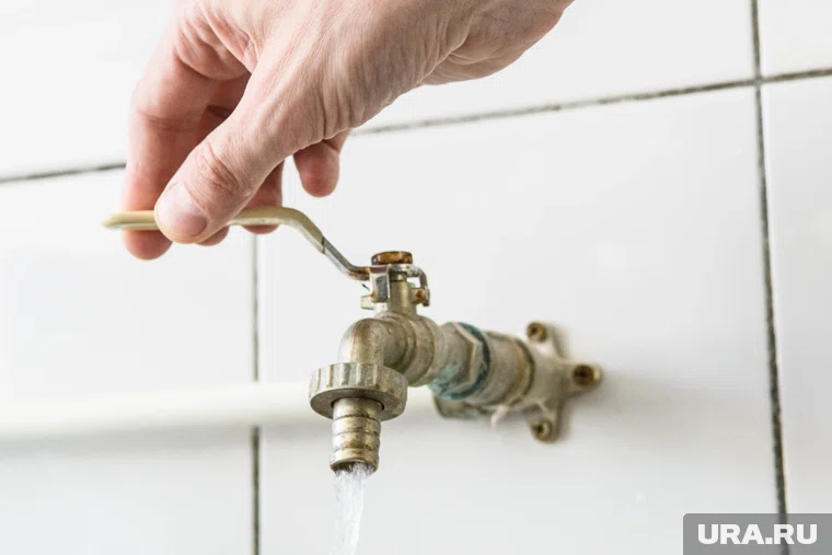 В Саратове люди остались без воды из-за аварии на водоканале