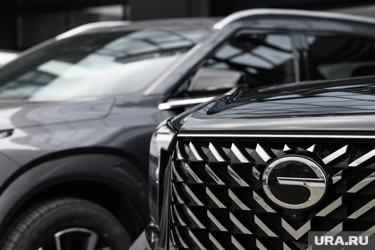 Компании массово перешли на лизинг подержанных авто