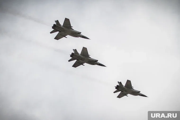 Российские МиГ-31 заставили Польшу вздрогнуть