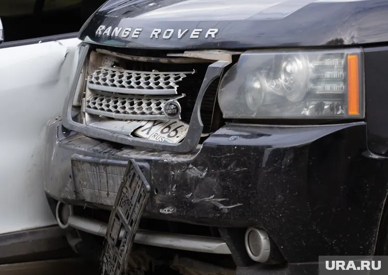 Волейболисты "Факел Ямал" попали в ДТП по пути на игру