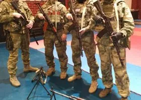 Свердловские добровольцы готовятся к войне в Донбассе