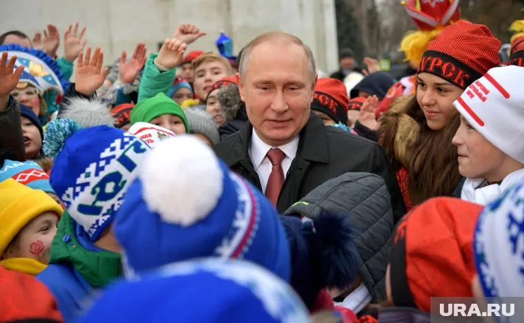 «Детская тема» очень важна для российских властей, сделавших ставку на образ будущего